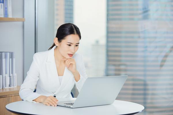 办公软件行业:竞争激烈的市场环境 图2