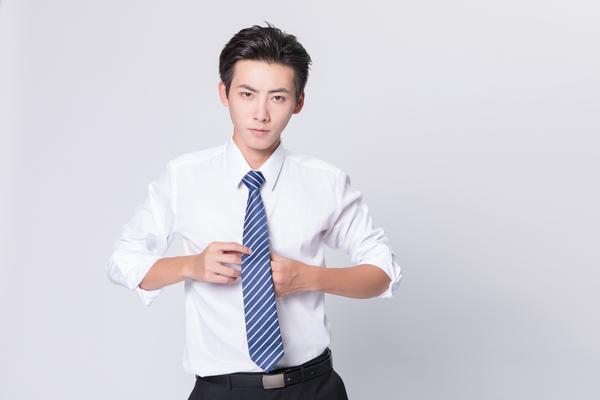 论投资品牌建设的专业化运作与企业价值提升 图2