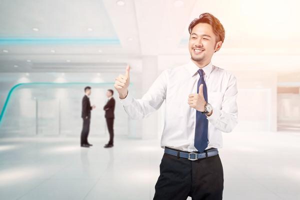 吉他的魅力：打造品牌策划简历的精彩人生 图1