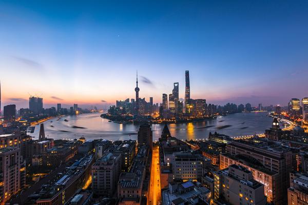 思络：品牌策划与设计的卓越之选 图2