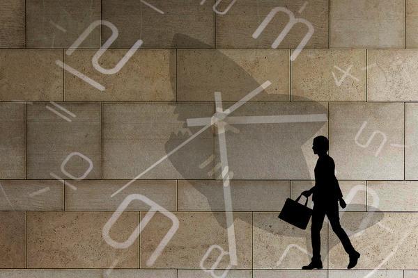 制定服装品牌策划的时间要求及关键步骤 图2