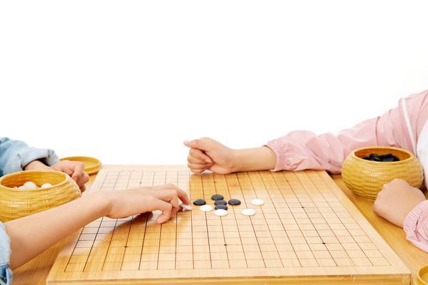 创新品牌传播:平面设计的艺术 图2