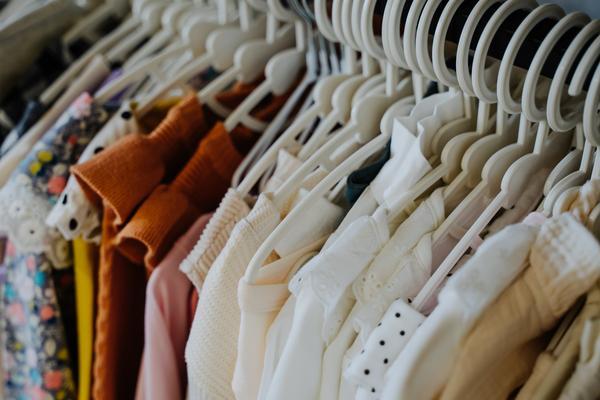 时尚品牌营销秘籍：让衣服成为你品牌故事的载体图1