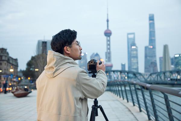 探索摄影之美：品牌推广视频素材下载之旅 图1