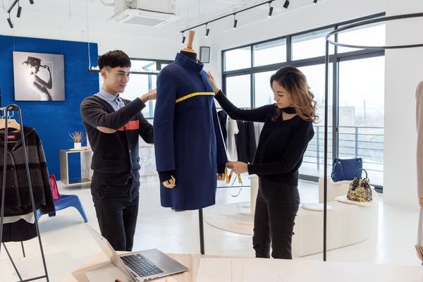 海洋污染品牌服装设计案例的创新与可持续发展 图2