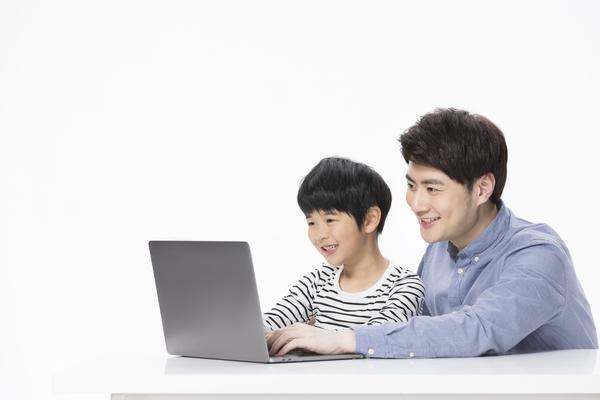 农村童装品牌营销策略：儿童服装市场拓展全攻略 图2