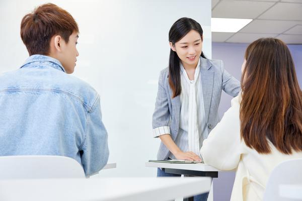平板品牌效应分析：探究消费者购买行为与品牌之间关联的研究图1