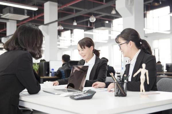 千卓品牌策划官网招聘：打造卓越团队，共绘品牌新篇章！图1
