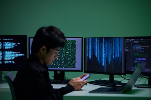 智慧党建与AI驱动的万亿级产业集群：城市品牌建设的创新路径 图1