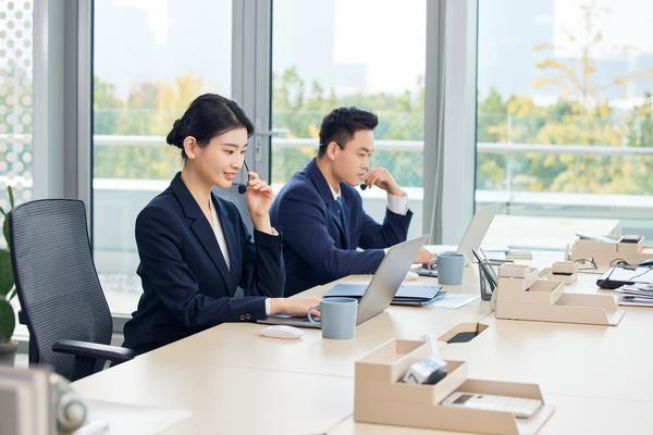 线上品牌推广会议：加强品牌建设，提升市场影响力图1
