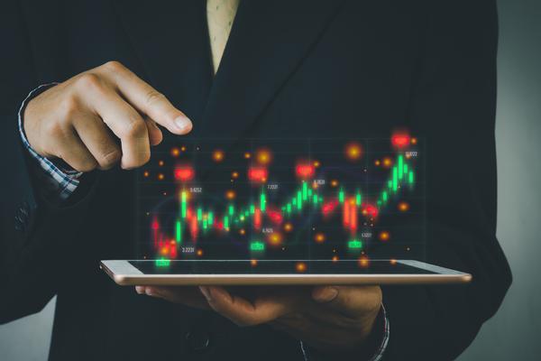 如何通过私募基金参与股票市场：项目融资与企业贷款的视角 图1