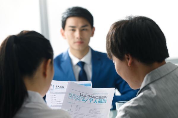 探索品牌传播经理薪资:行业趋势与参考数据图1