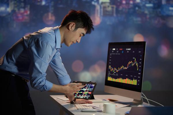 广东粤骏私募基金招聘|项目融资人才需求与行业趋势分析 图1