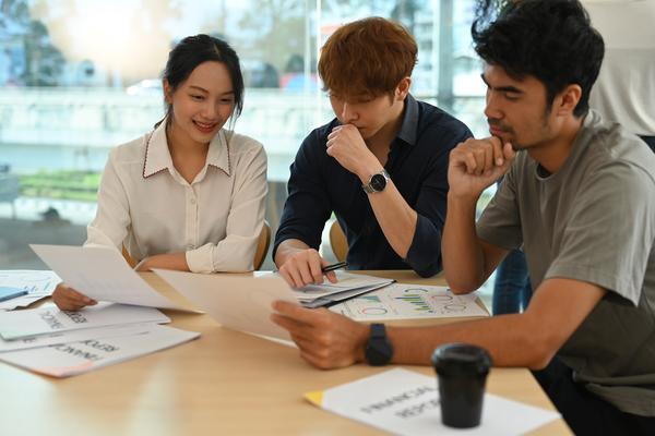 8月品牌营销文案：精准触达目标客户的关键策