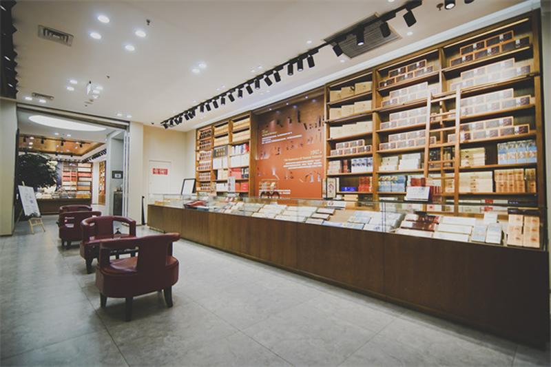 品牌定位目标案例分析论文：以格力专卖店更名事件为例 图2